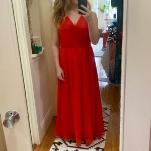Gorgeous red chiffon crisp glamourous gown- Sz S